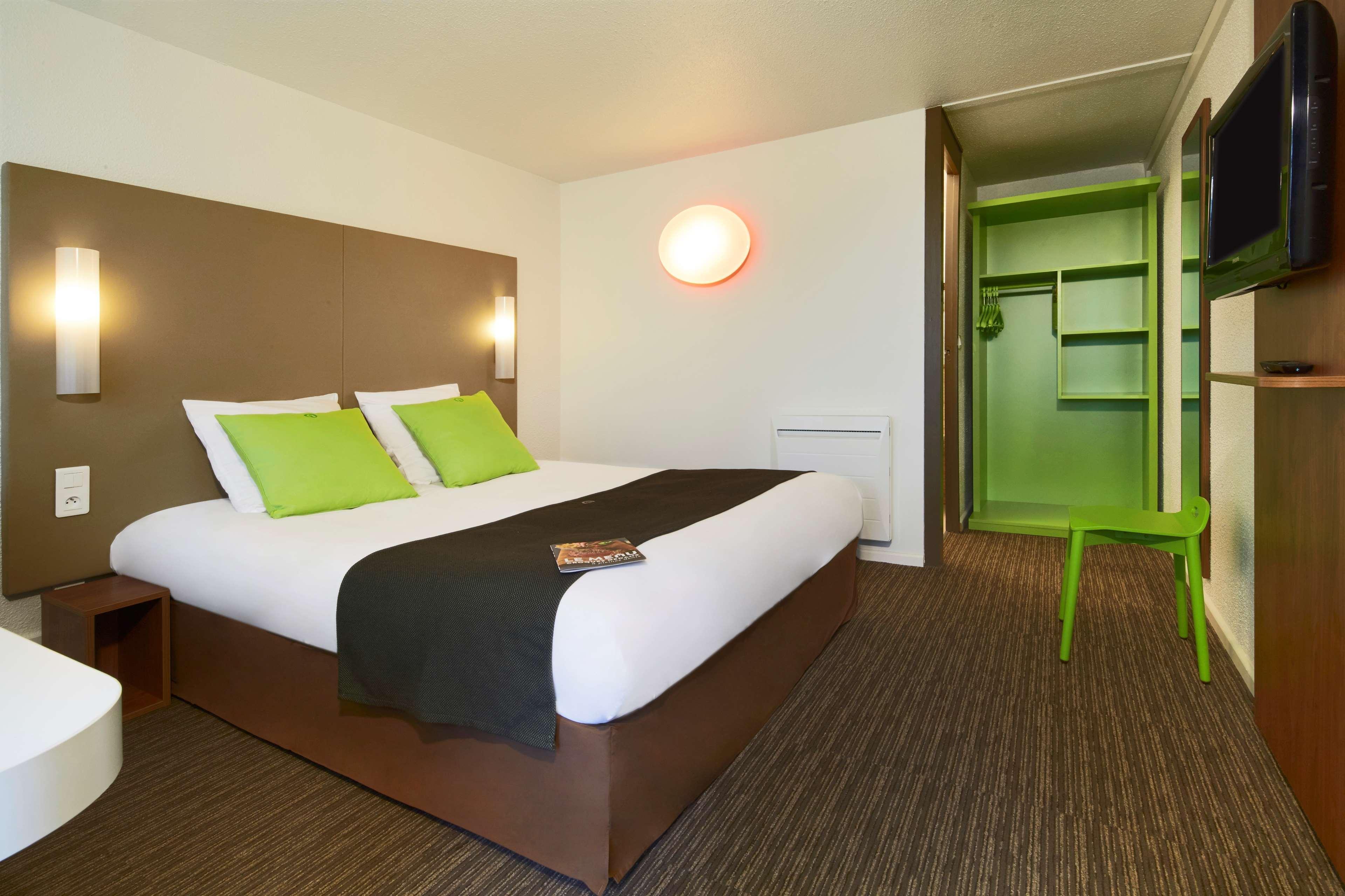 Campanile Le Mans - Arnage Hotel Exterior photo