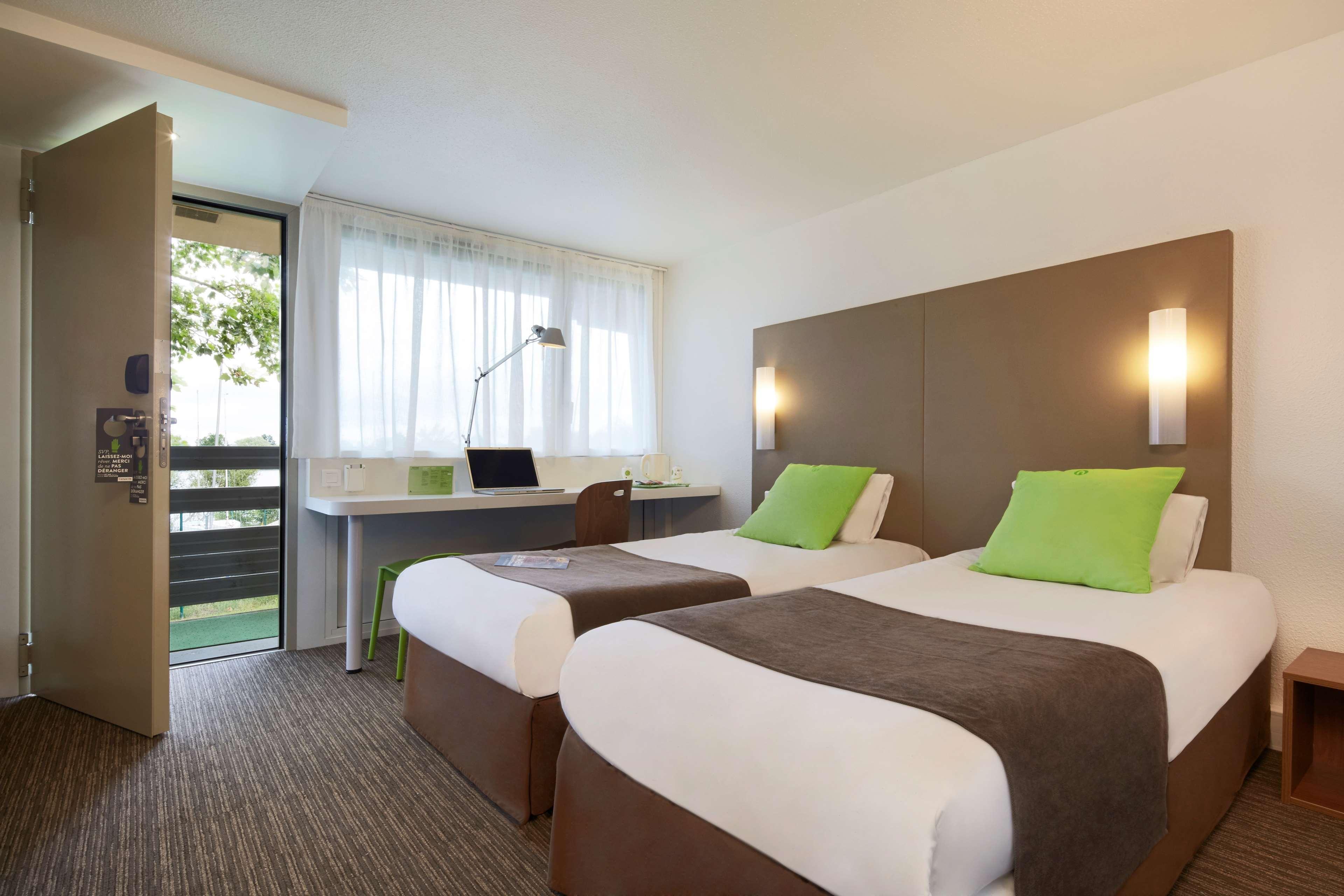 Campanile Le Mans - Arnage Hotel Exterior photo