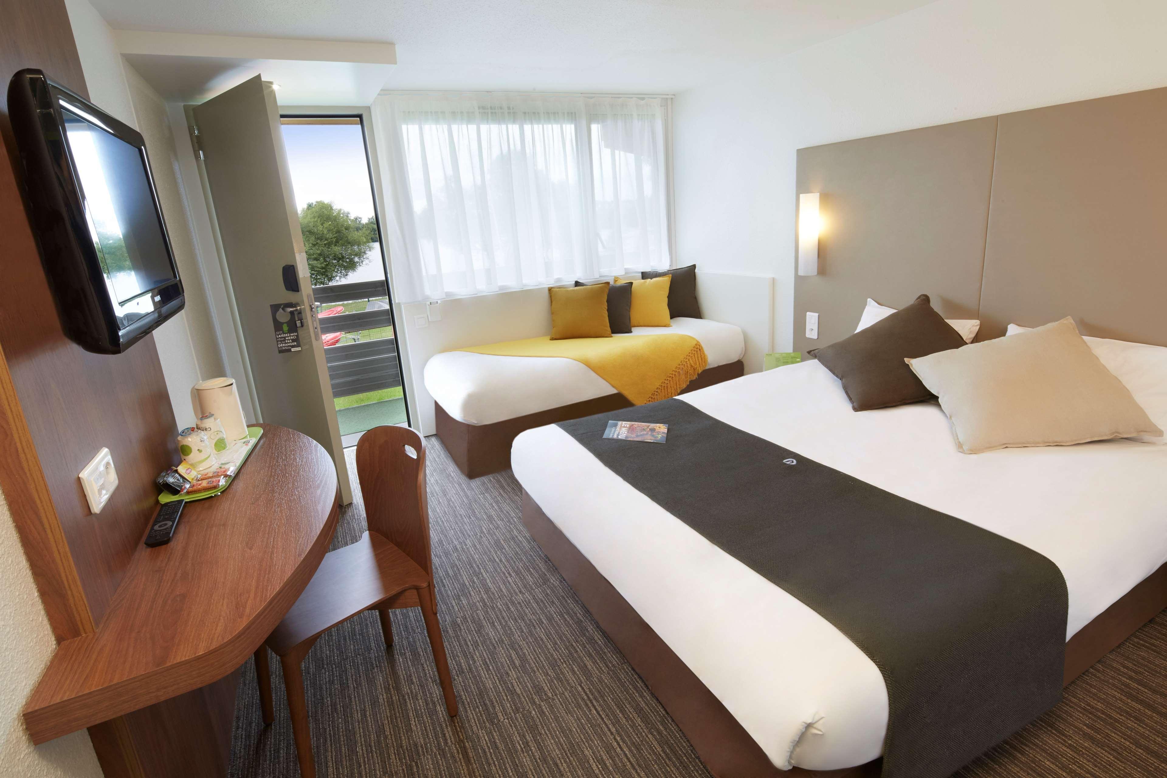 Campanile Le Mans - Arnage Hotel Exterior photo