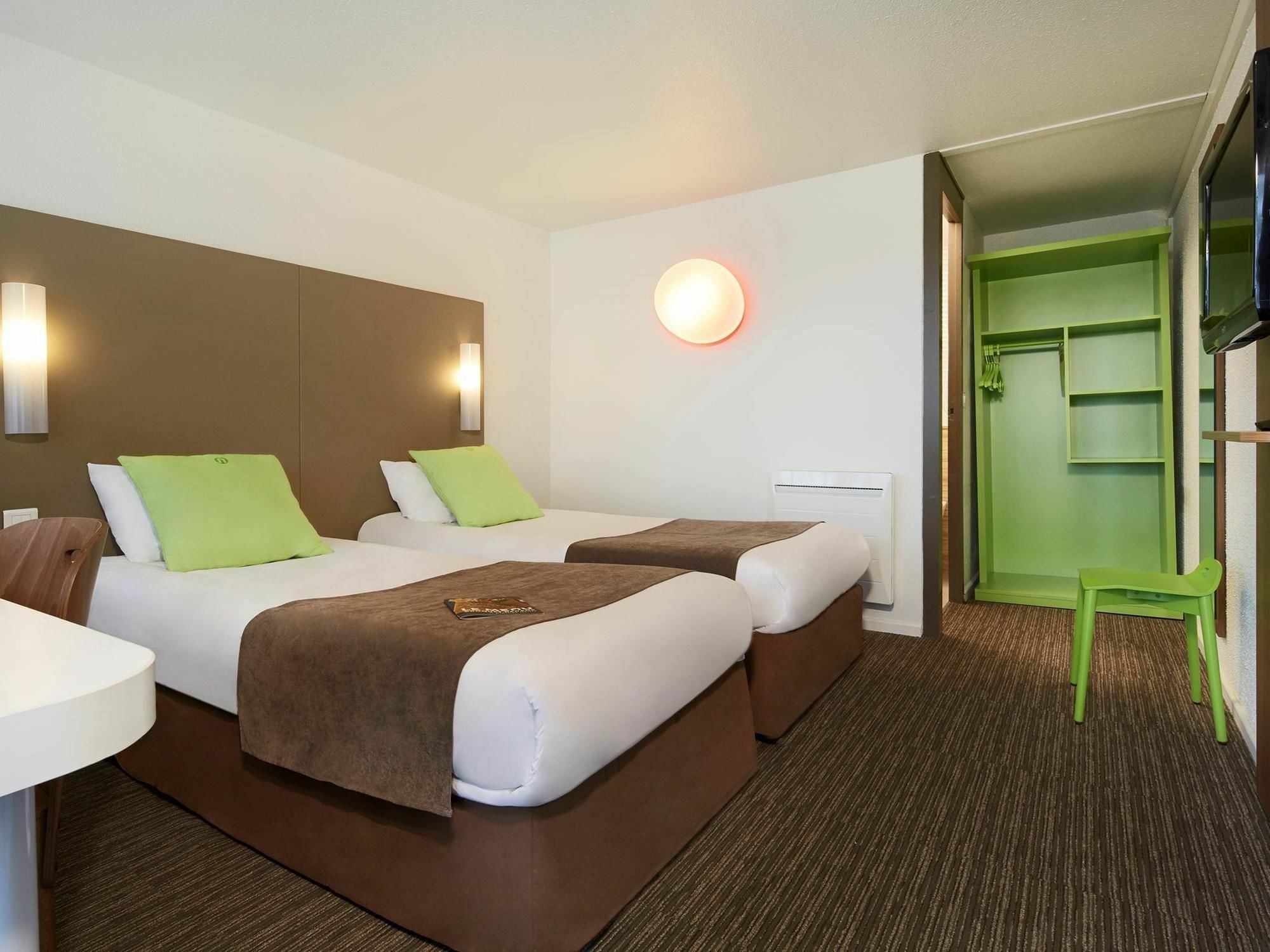 Campanile Le Mans - Arnage Hotel Exterior photo